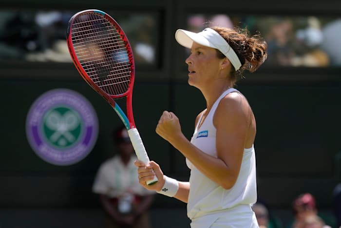 Tatjana Maris on Centre Court